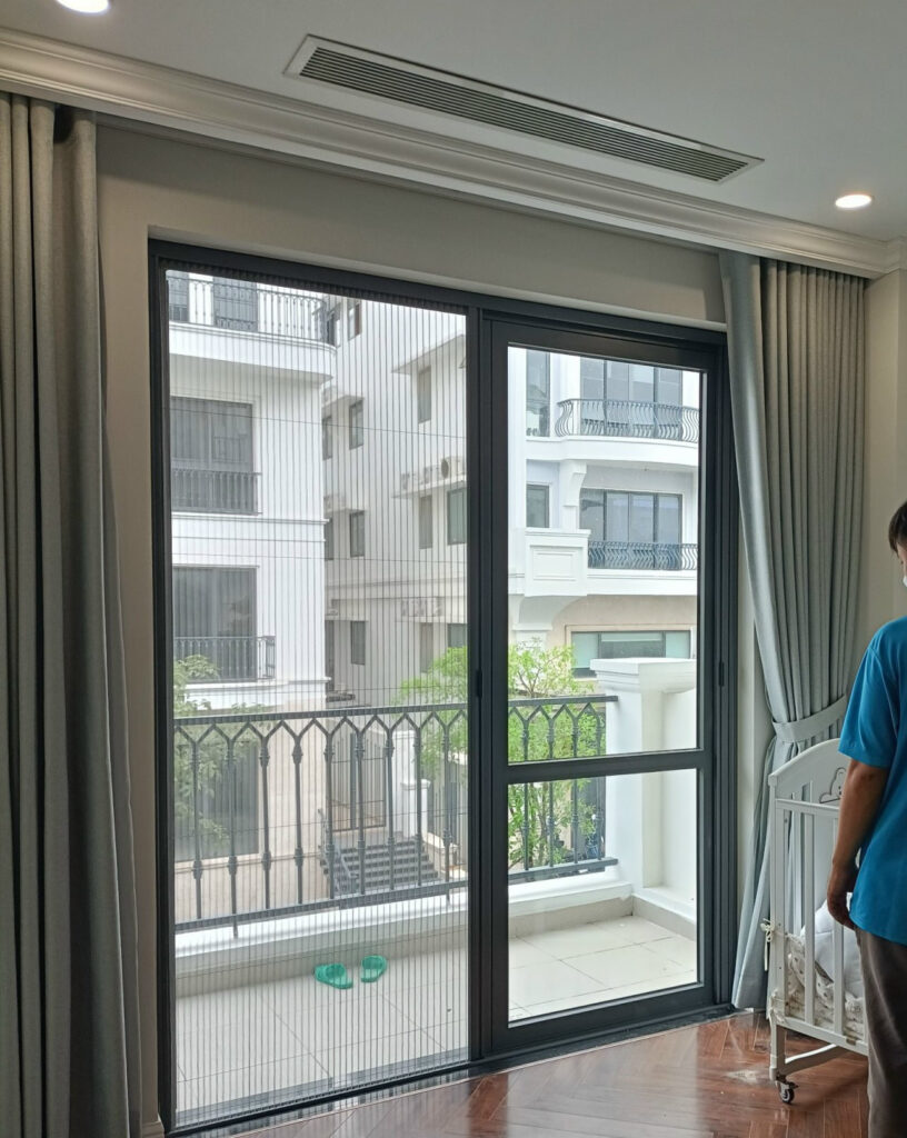 Cửa xếp di động chống côn trùng