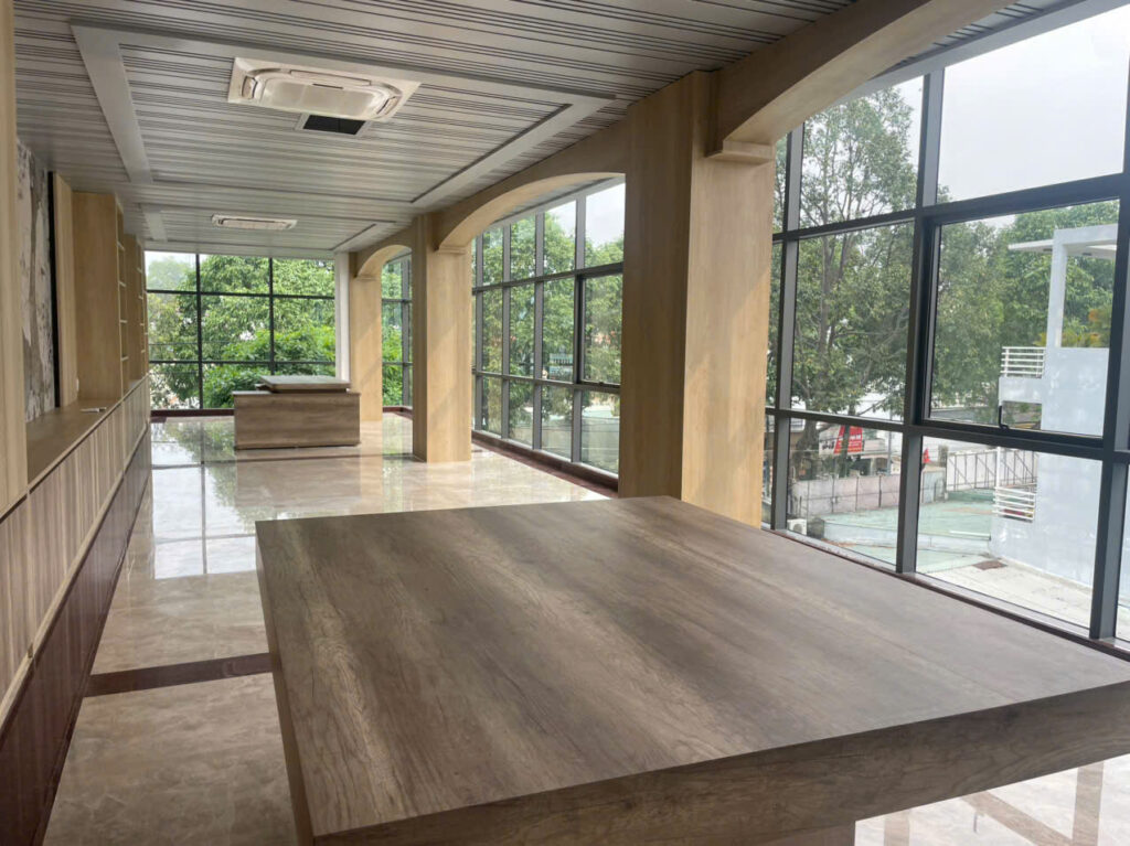 Rèm Cửa Cuốn Văn Phòng Cao Cấp Chống Nắng