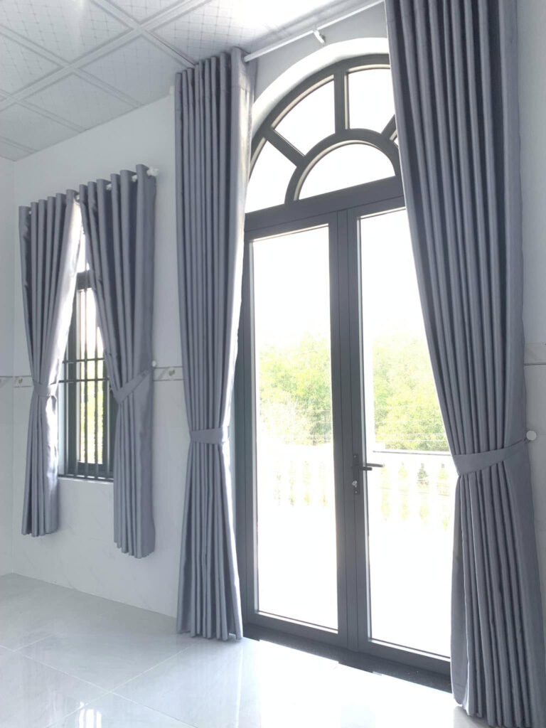 Thi công Màn cửa nhà ở Chị Hoa màn cửa văn phòng