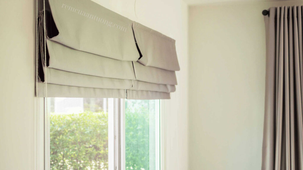 Dịch Vụ Giặt Rèm Cửa Nhanh Sạch Như Mới
